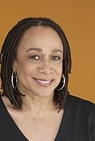 Foto de S. Epatha Merkerson pareja de Toussaint Louverture Jones Jr.